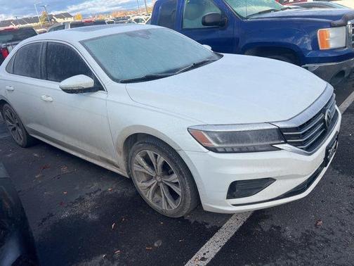 2021 Volkswagen Passat 2.0T SE