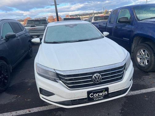 2021 Volkswagen Passat 2.0T SE