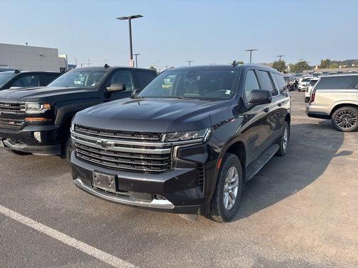 2022 Chevrolet Suburban LT