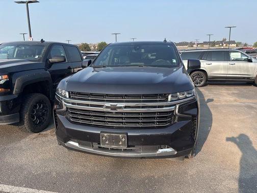 2022 Chevrolet Suburban LT