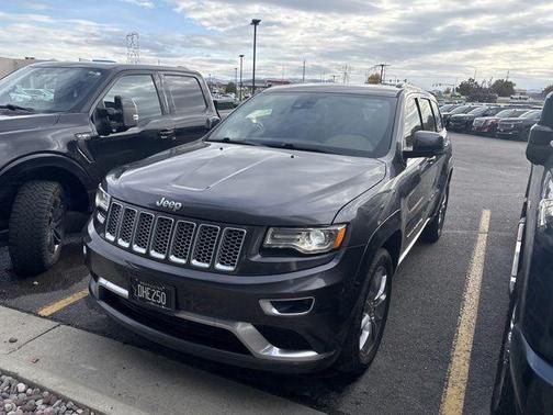 2016 Jeep Grand Cherokee Summit