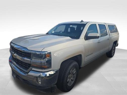 Summit White 2018 Chevrolet Silverado 1500 LT