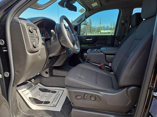 2026 Chevrolet Silverado 2500 Custom