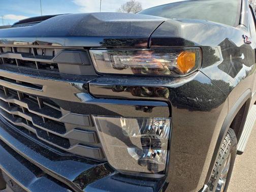 2026 Chevrolet Silverado 2500 Custom