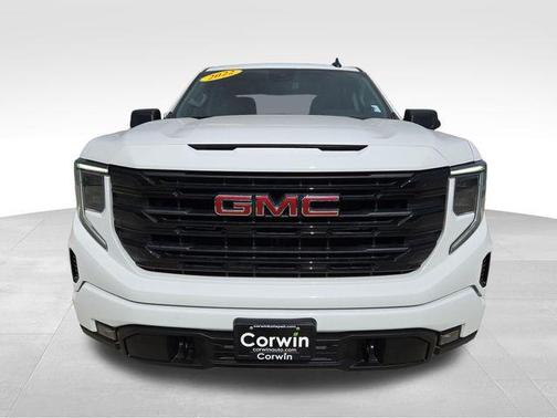 Summit White 2022 GMC Sierra 1500 Elevation