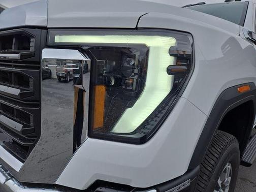 2026 GMC Sierra 3500 Pro