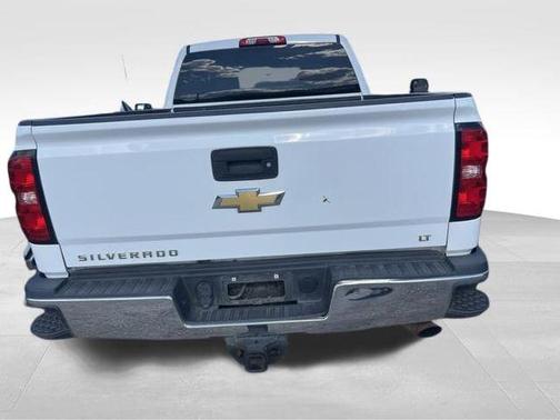 Summit White 2018 Chevrolet Silverado 2500 LT