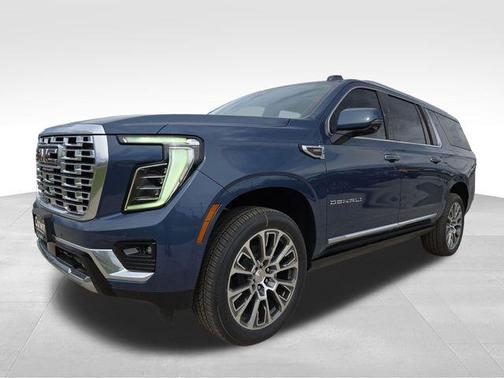 Metallic 2026 GMC Yukon XL Denali