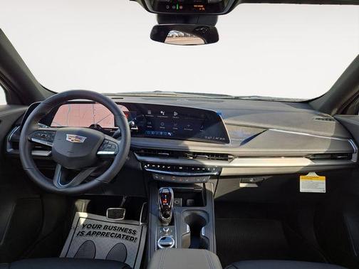 2025 Cadillac XT4 Sport