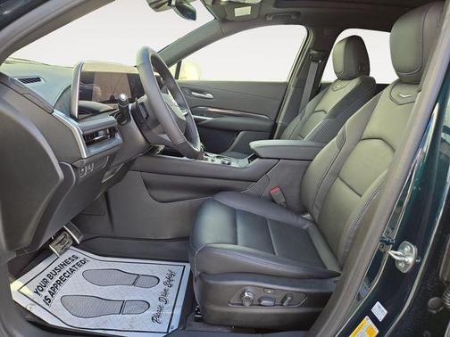 2025 Cadillac XT4 Sport