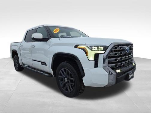 2024 Toyota Tundra Hybrid Platinum