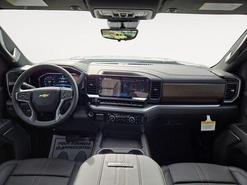 2025 Chevrolet Silverado 3500 High Country