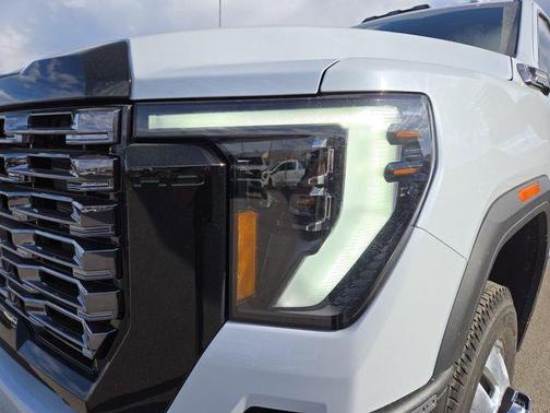 Glacier White 2026 GMC Sierra 3500 Denali Ultimate