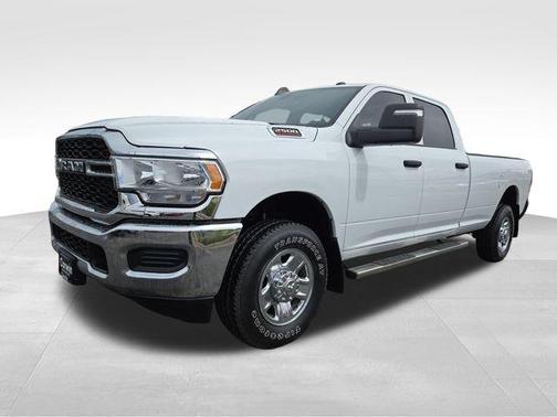 Bright White Clearcoat 2024 RAM 2500 Tradesman