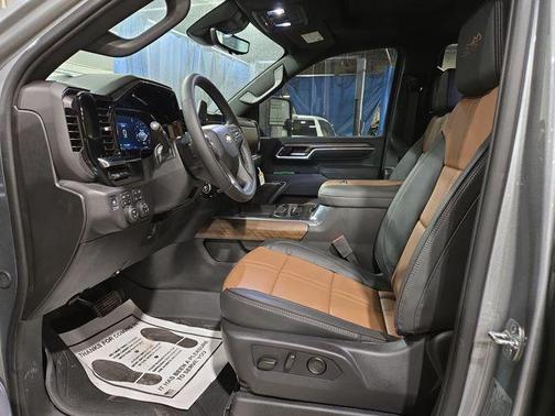 2026 Chevrolet Silverado 3500 High Country