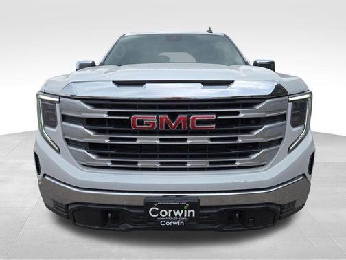 Summit White 2026 GMC Sierra 1500 SLE