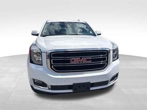 Summit White 2017 GMC Yukon SLT