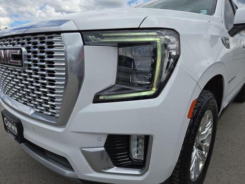 Summit White 2021 GMC Yukon XL Denali