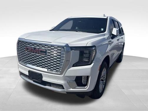 Summit White 2021 GMC Yukon XL Denali