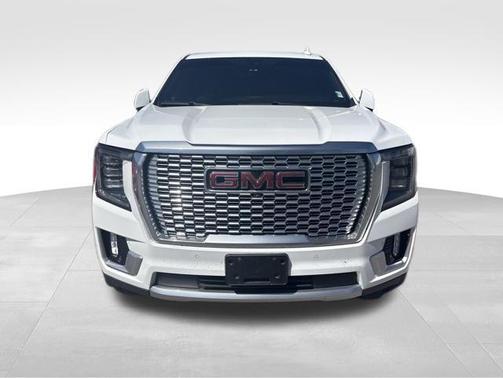 Summit White 2021 GMC Yukon XL Denali