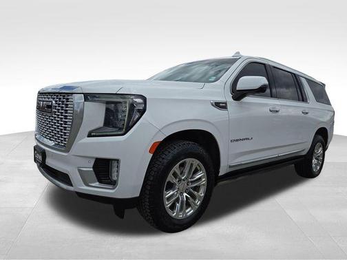 Summit White 2021 GMC Yukon XL Denali
