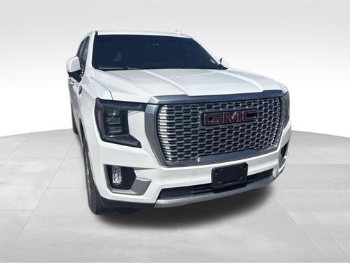Summit White 2021 GMC Yukon XL Denali