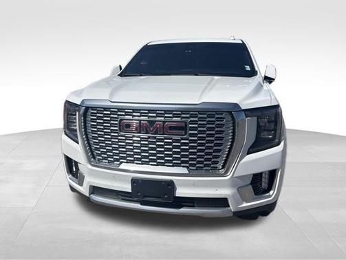 Summit White 2021 GMC Yukon XL Denali