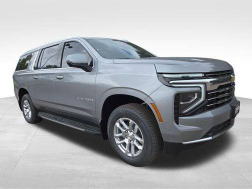 Sterling Gray Metallic 2026 Chevrolet Suburban LT