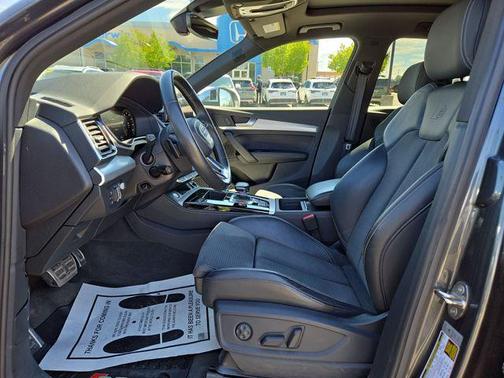 Daytona Gray Pearl Effect 2021 Audi SQ5 3.0T Prestige