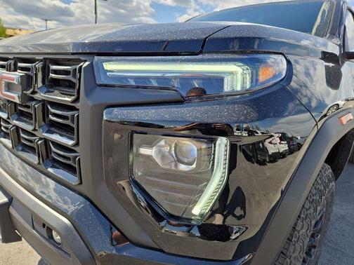 Onyx Black 2026 GMC Canyon Elevation