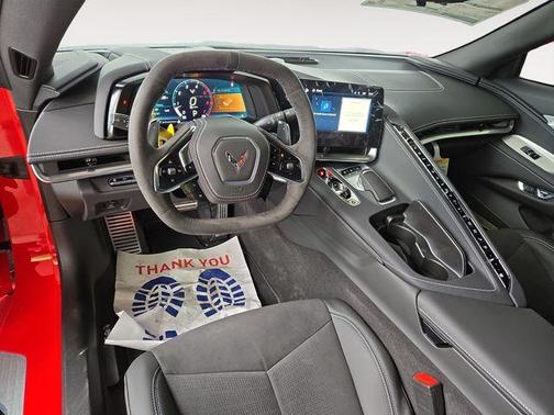 2025 Chevrolet Corvette Stingray w/2LT