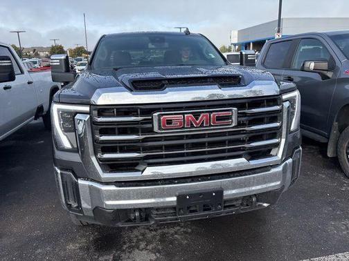 2025 GMC Sierra 2500 SLT