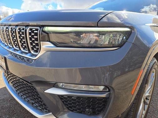 Metallic 2024 Jeep Grand Cherokee Summit