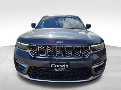 Metallic 2024 Jeep Grand Cherokee Summit