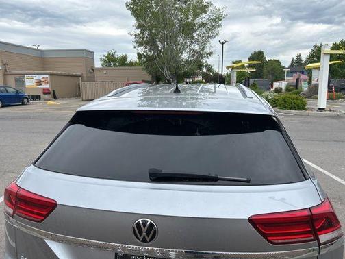 2022 Volkswagen Atlas Cross Sport 2.0T SE