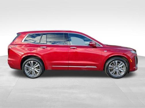 2022 Cadillac XT6 Premium Luxury AWD