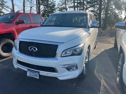 2017 INFINITI QX80 Base