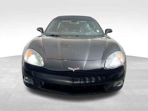 Smokin Asphalt 2005 Chevrolet Corvette