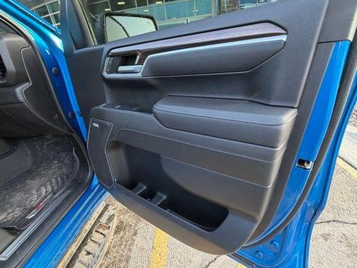 Glacier Blue Metallic 2022 Chevrolet Silverado 1500 RST