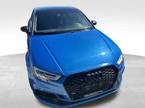 Ara Blue Crystal Effect 2018 Audi RS 3 2.5T