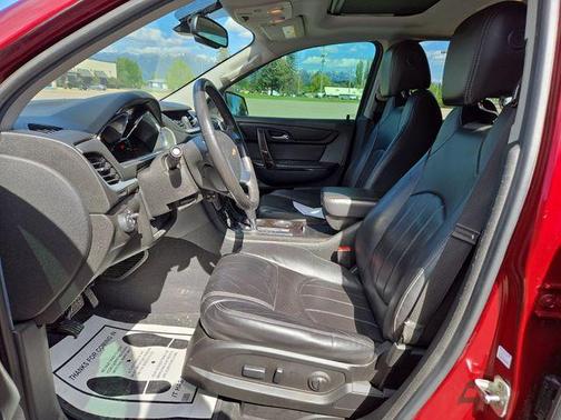 Siren Red Tintcoat 2016 Chevrolet Traverse LTZ