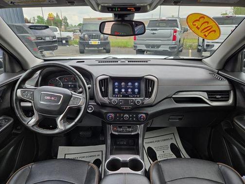 Summit White 2023 GMC Terrain AT4