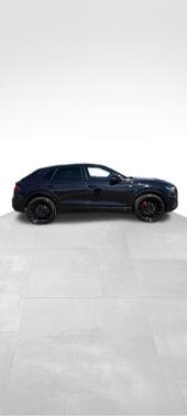 Orca Black Metallic 2019 Audi Q8 3.0T Prestige