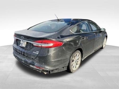 2017 Ford Fusion Hybrid SE