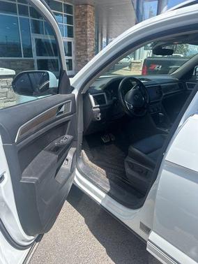 2018 Volkswagen Atlas 3.6L SE w/Technology