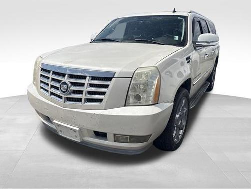 White Diamond Tri-Coat 2007 Cadillac Escalade ESV