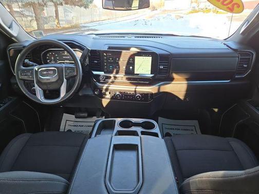 2024 GMC Sierra 1500 SLE