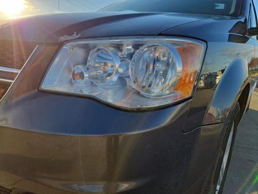 2017 Dodge Grand Caravan Crew