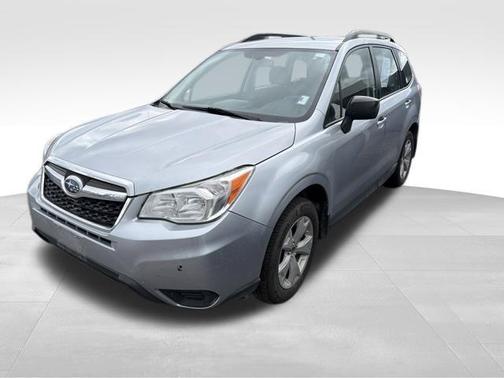Ice Silver Metallic 2016 Subaru Forester 2.5i