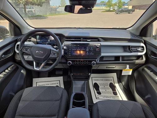 Sterling Gray Metallic 2027 Chevrolet Bolt LT